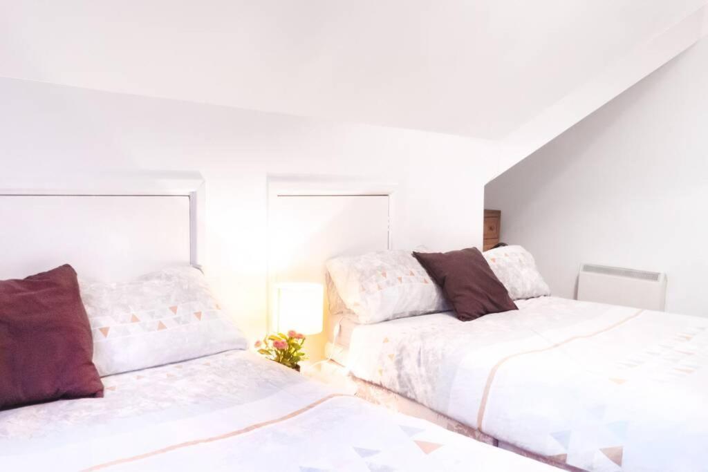 Apartment Up To 9 Close To Centre, Big Tv And Wifi カーディフ エクステリア 写真